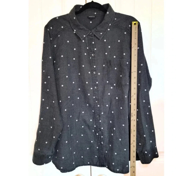 TORRID Gray White Polkadot Long Sleeve Button Up Top Women's Size 3-22/24-3X - Picture 5 of 11